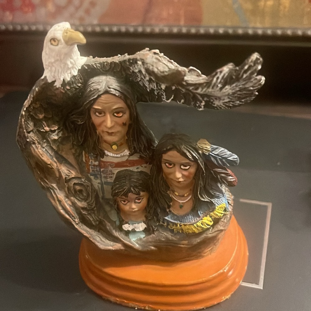 K’s Collection Native American - Picture 2 of 6